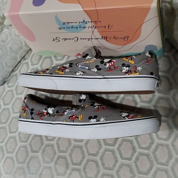 Vans x Disney Mickey Mouse Sneakers Mens Size 12 - Picture 6 of 12